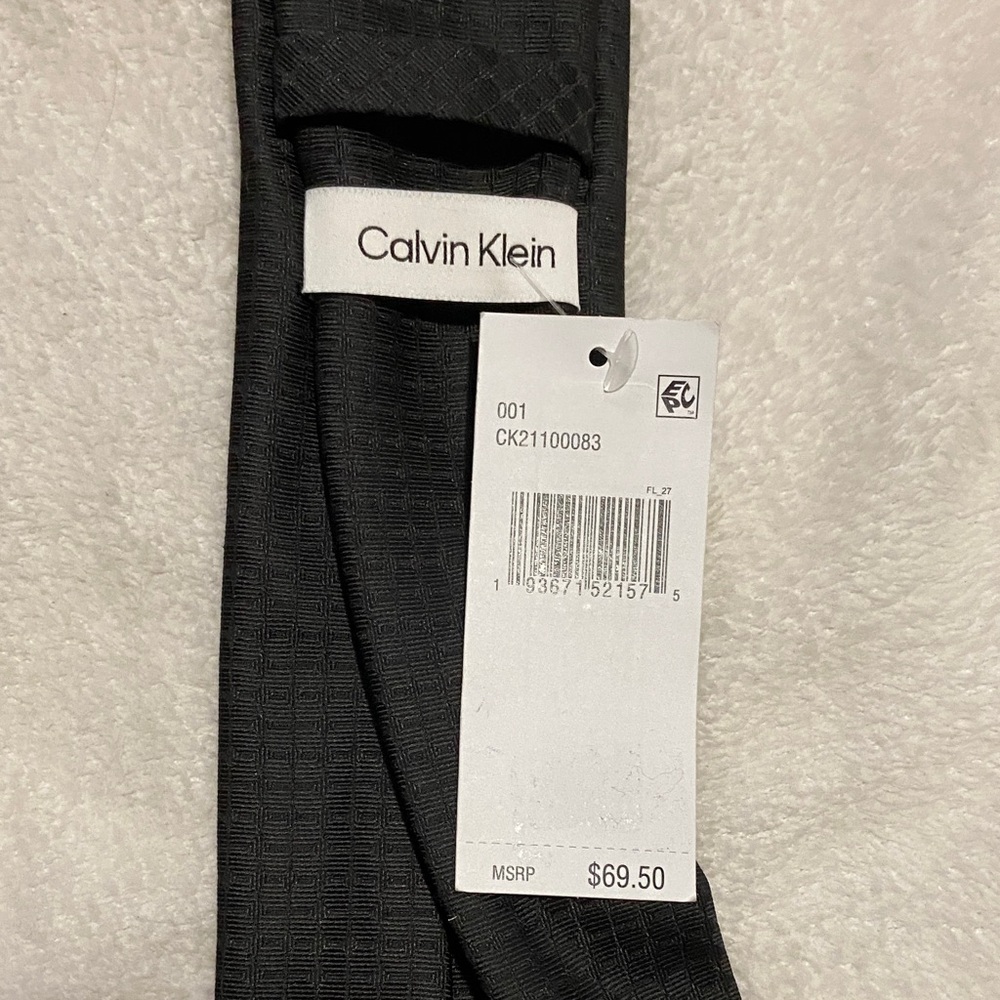 Calvin Klein Black Textured Grid Tie - Picture 2 of 4
